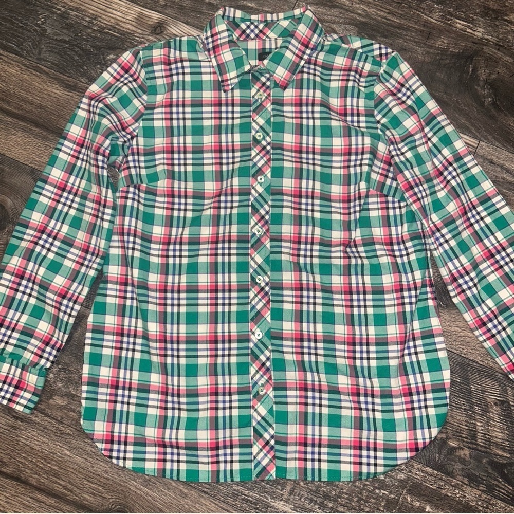 Talbots Women’s Medium Preppy Green and Pink 100% Cotton Plaid Long Sleeve Shirt